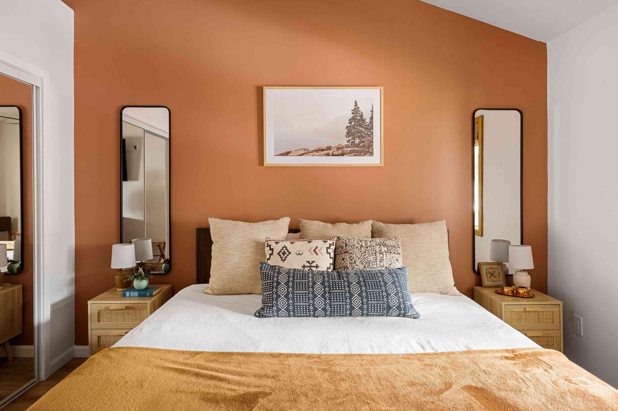 7 Bedroom Decorating Mistakes Designers Immediately Notice