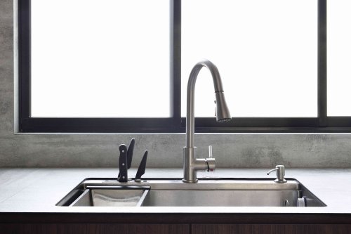 Move Over, Farmhouse Sinks—the Workstation Sink Is the Upgrade Your Kitchen Needs