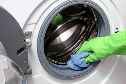 This Common Household Staple Can Zap Odors From Any Washing Machine—Here's How