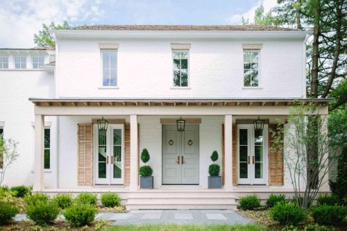 I Asked Two Real Estate Pros the Secret to Better Curb Appeal and They Said the Same Thing