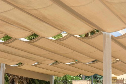 Learn to Build a DIY Retractable Pergola Canopy