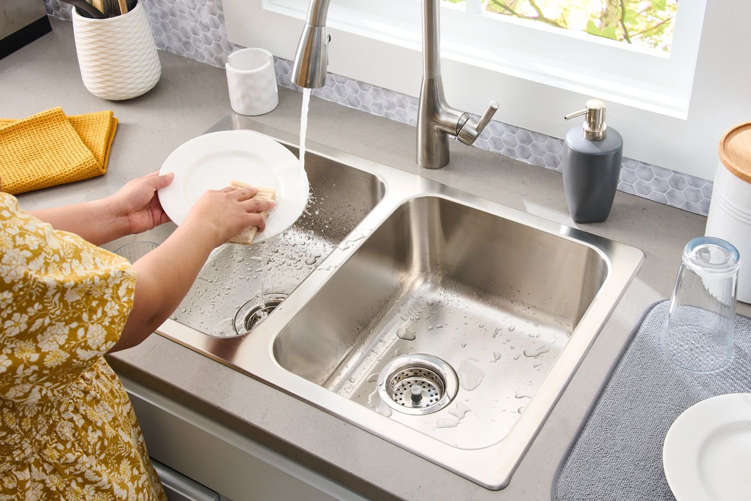 The Best Kitchen Sinks for Any Style Kitchen