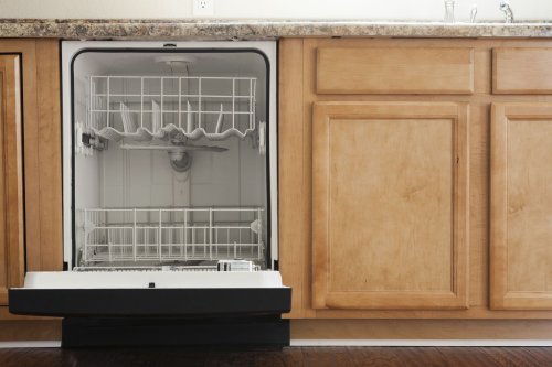 Why Your Dishwasher Is Leaking From The Bottom (and How To Fix It ...