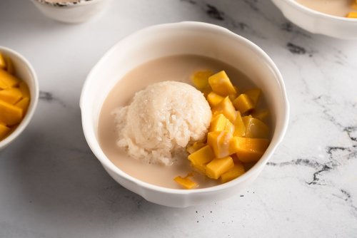 How to Make Heavenly Thai Mango Sticky Rice Dessert