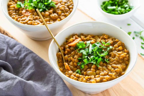 This Easy Vegan Lentil Soup Is Low-Fat and Low-Calorie
