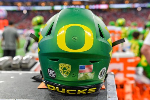 Report: Oregon Football Player Arrested On Felony Charges