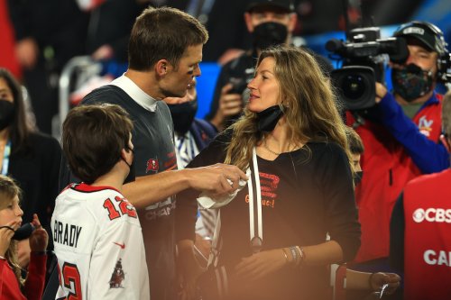 Tom Brady Reportedly Makes Big Decision Amid Divorce Rumors