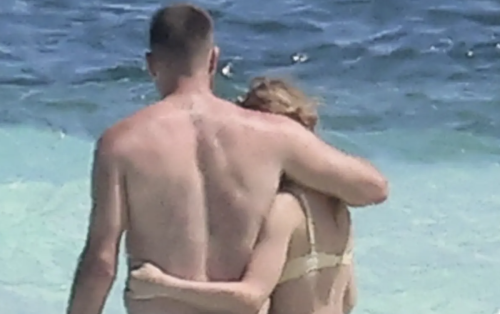 Travis Kelce Not Happy With Viral Taylor Swift Swimsuit Photo