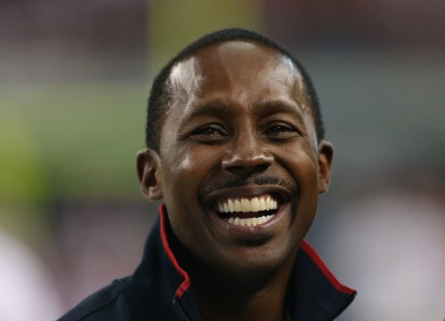 College Football World Reacts To Desmond Howard's Stunning Pick