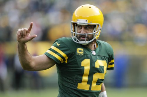 NFL World Reacts To Aaron Rodgers' Honest Admission
