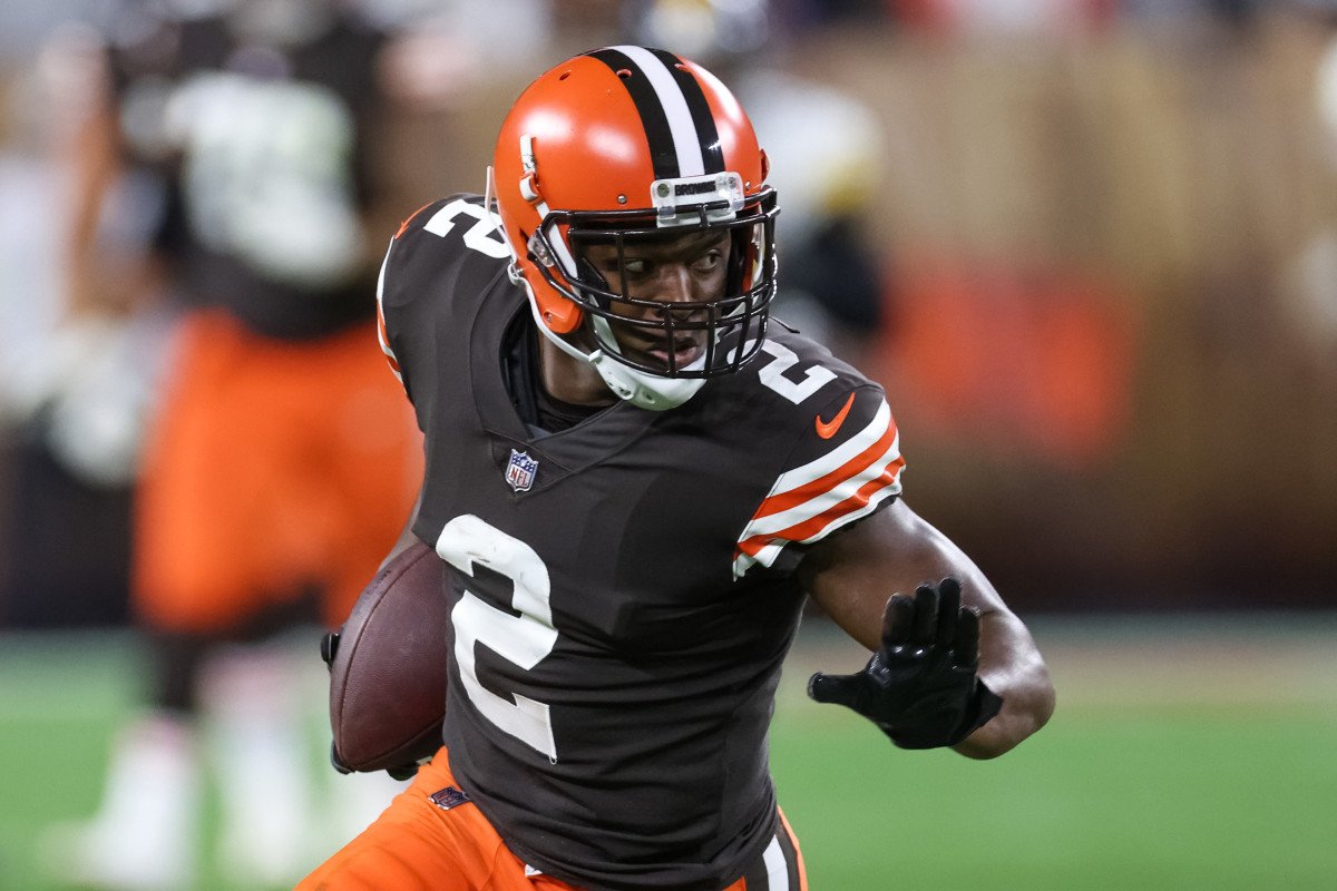 Browns WR Amari Cooper injures groin, questionable for Monday