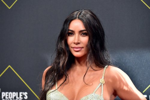 Look: NFL Running Back Reacts To Kim Kardashian Dating Odds