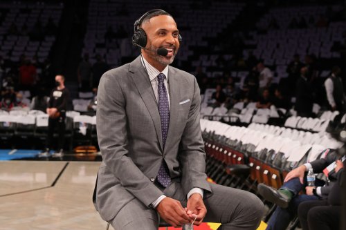 Look: Sports World Praying For Grant Hill's Family