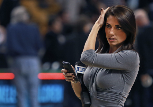 Sideline Reporter Jenny Dell Turning Heads At Penn State Tonight