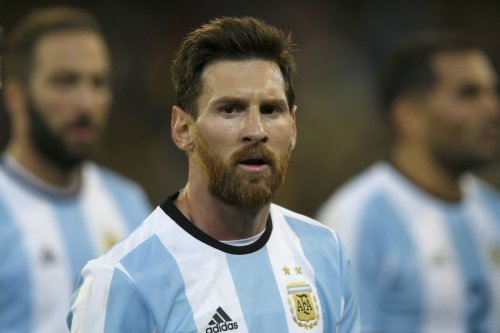 Soccer World Reacts To Blockbuster Lionel Messi News