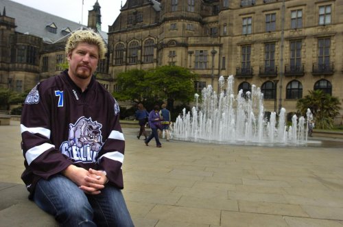 Shock and sadness as former Sheffield Steeldogs ice hockey star dies suddenly, aged 46