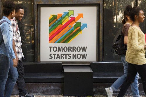 Editor: Worried parents, excited kids and a new city to call home
