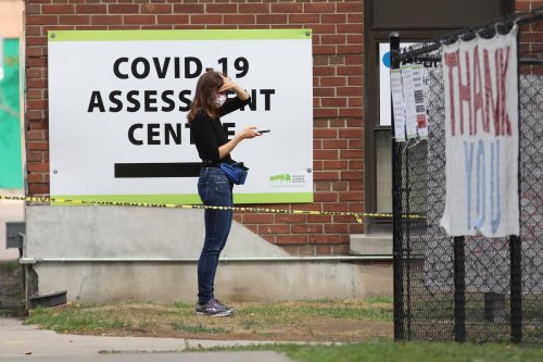 Is it time to start tightening COVID-19 restrictions in Ontario? These 4 charts explain what’s happening across the province and in Canada