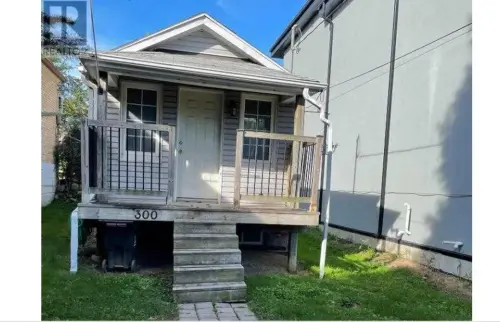 This $1M one-bedroom bungalow in Toronto needs upgrades. Is it worth the price?