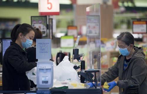 Opinion | Pandemic rage is taking a toll on Canada’s young retail workers