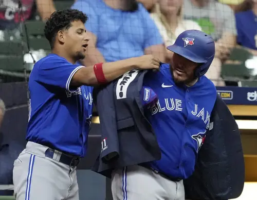 Three things: Four hits and one X-ray for Alejandro Kirk in Jays win over Brewers