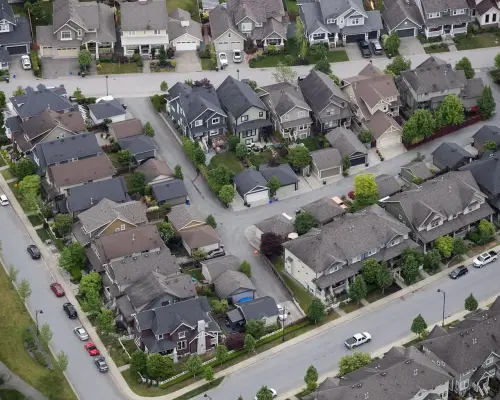 Investors made up 20 to 30% of homeowners in some provinces: Statistics Canada