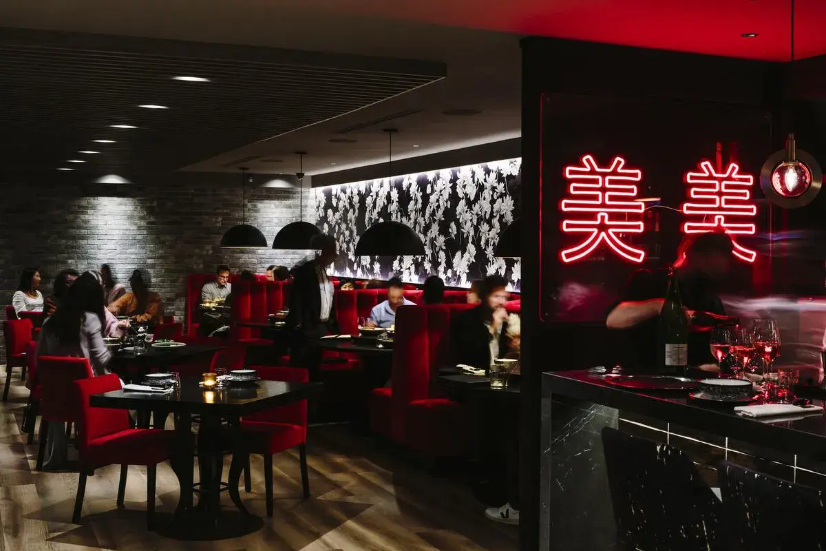 Sunny’s Chinese was just named Canada’s ‘best takeout.’ Now the chefs have a swanky, new Toronto restaurant