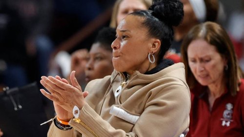 Gamecocks band director praises Dawn Staley for classy move before Sweet 16 game