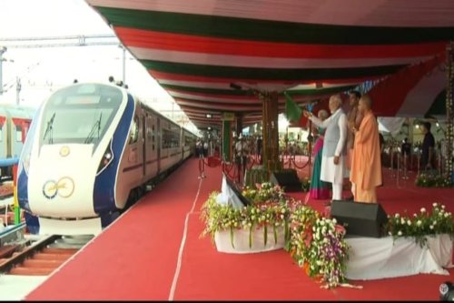 PM Modi flags off nine Vande Bharat Express trains