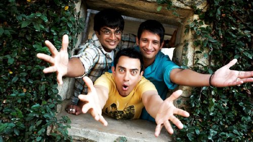 Three Idot’ trio Sharman Joshi, R Madhavan and Amir Khan reunited after 14 years