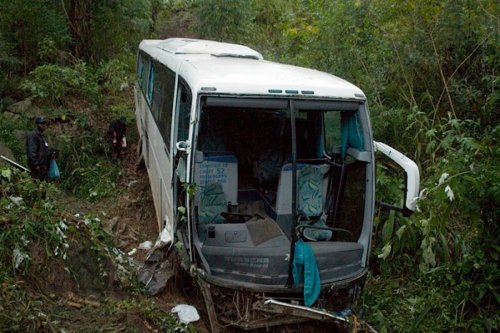 45 people die after bus carrying Easter worshippers falls off cliff in South Africa - The Statesman