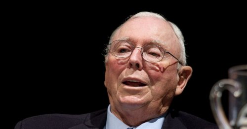 Charlie Munger Sounds The Alarm on Issue That Could Bring Down the U.S. Economy