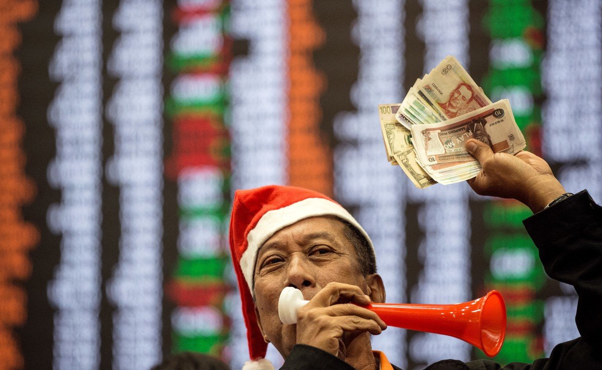 Investor nets millions in profit on Christmas day