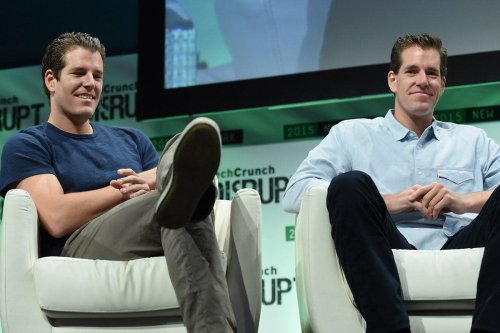 Winklevoss twins’ Gemini sets Guinness World record with 1,000-drone Bitcoin show