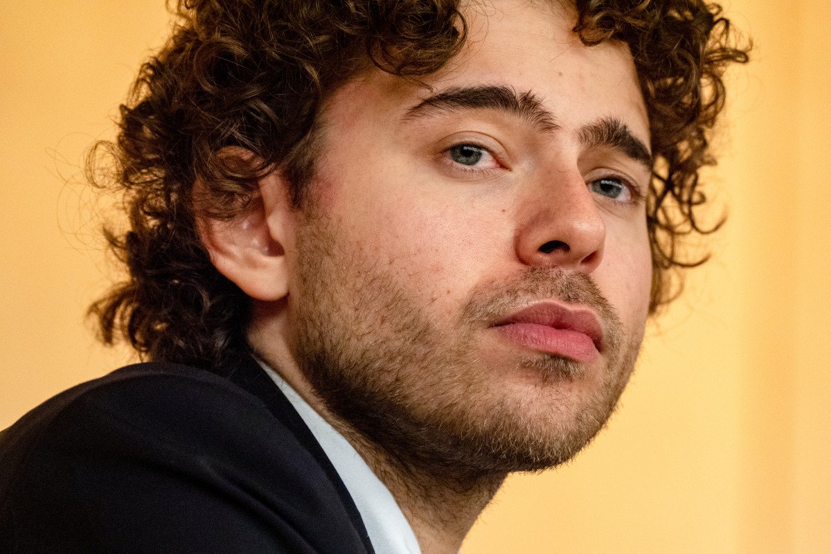 Youngest self-made crypto billionaire hints at token launch