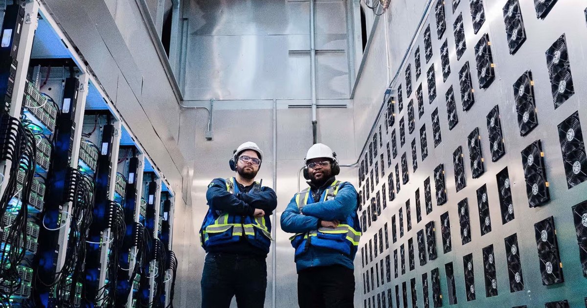 Bitcoin miner turns AI cloud contender