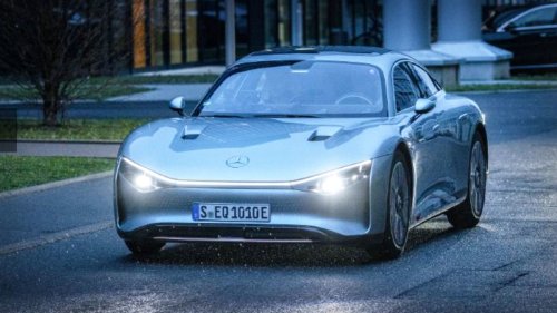 Mercedes pulls off a feat that should worry Tesla