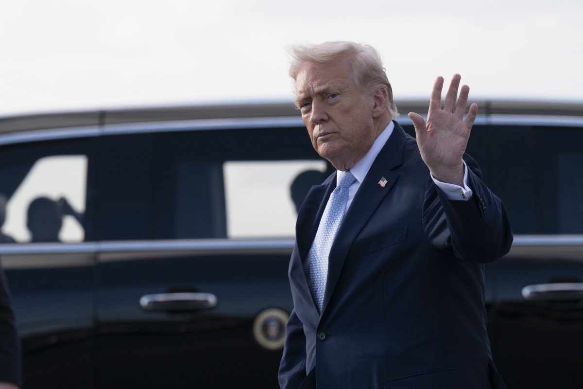 Mysterious trader buys $200 million ahead of U.S. market open