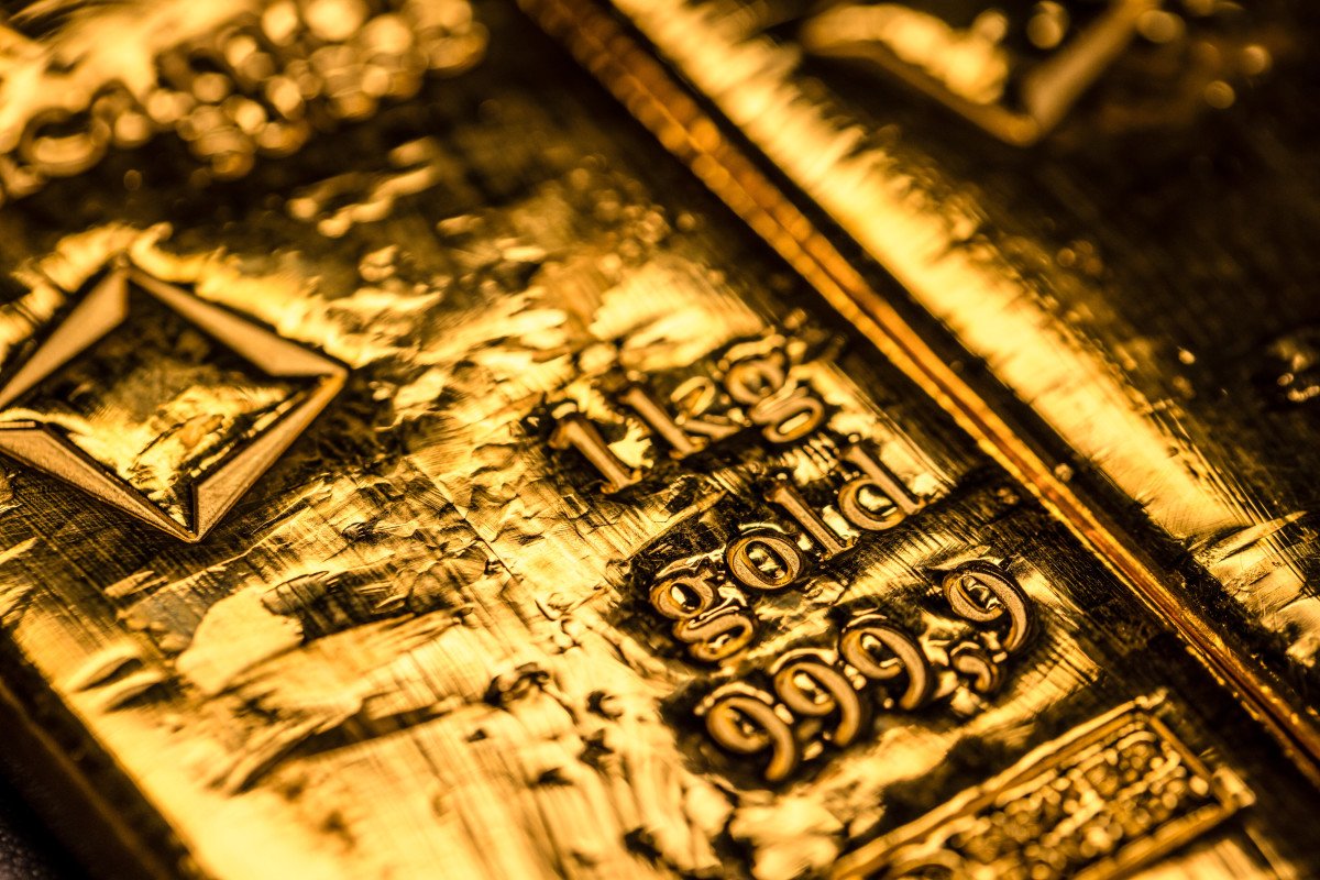 Dogecoin co-founder mocks dollar devaluation as gold hits historic high