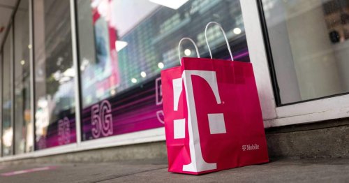 T-Mobile hopes to win back angry customers with generous offers