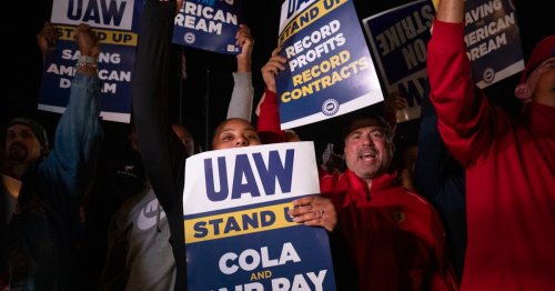 Former Ford CEO has harsh words of advice for UAW union strikers