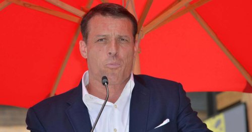 Tony Robbins sends strong message on Roth IRAs, 401(k)s
