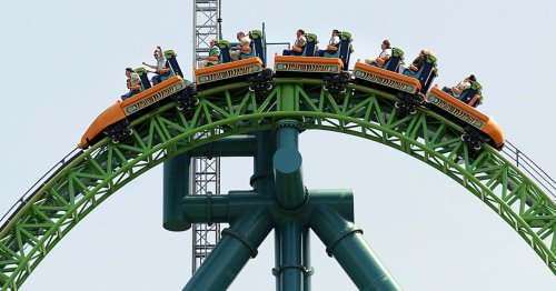 Disney rival unveils world's tallest, fastest theme park ride