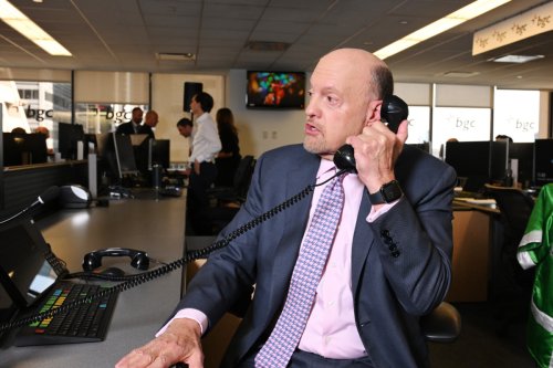 Jim Cramer issues blunt warning to China
