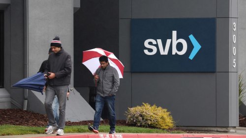 after-svb-collapse-depositors-weigh-banks-versus-credit-unions-flipboard