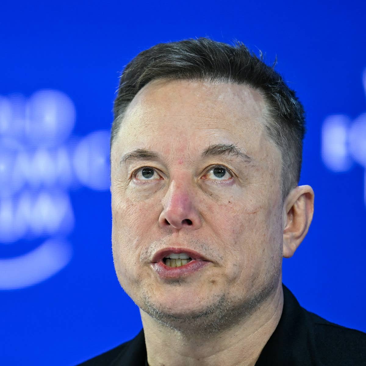 Elon Musk announces new base on Moon