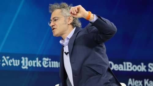 Apple stock move vindicates Palantir CEO warning for AI industry
