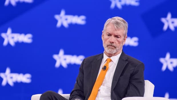 MicroStrategy could see cheaper debt if Fed cuts rates today