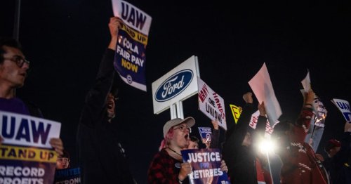 Ford makes a startling move as the UAW strike rages on
