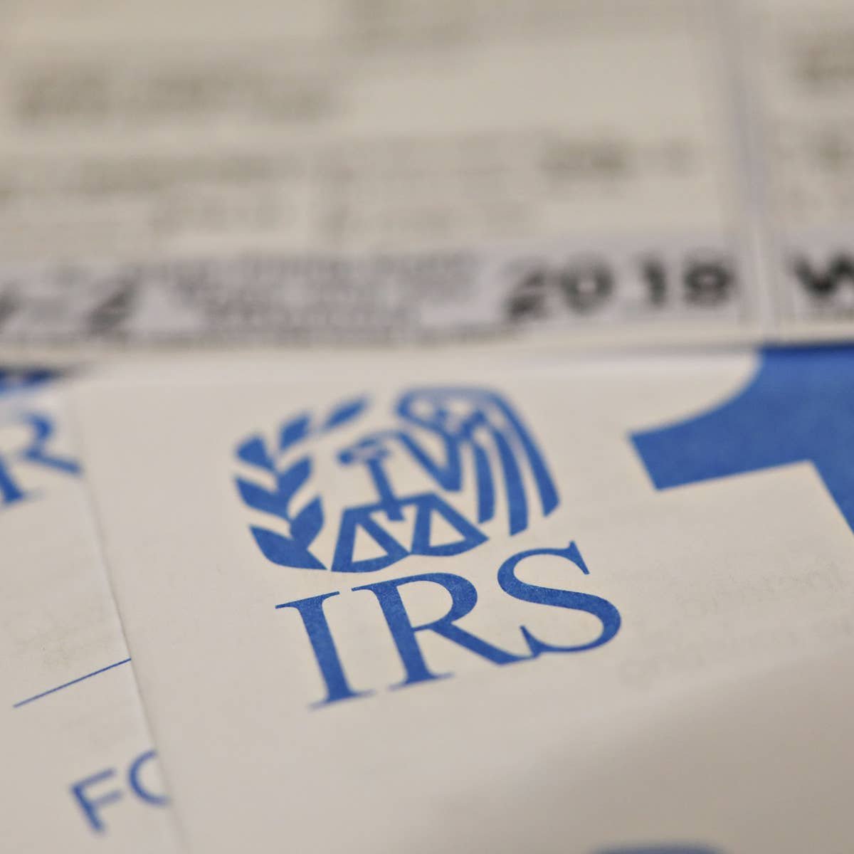 52% of American investors fear IRS penalties as April 15 deadline hits